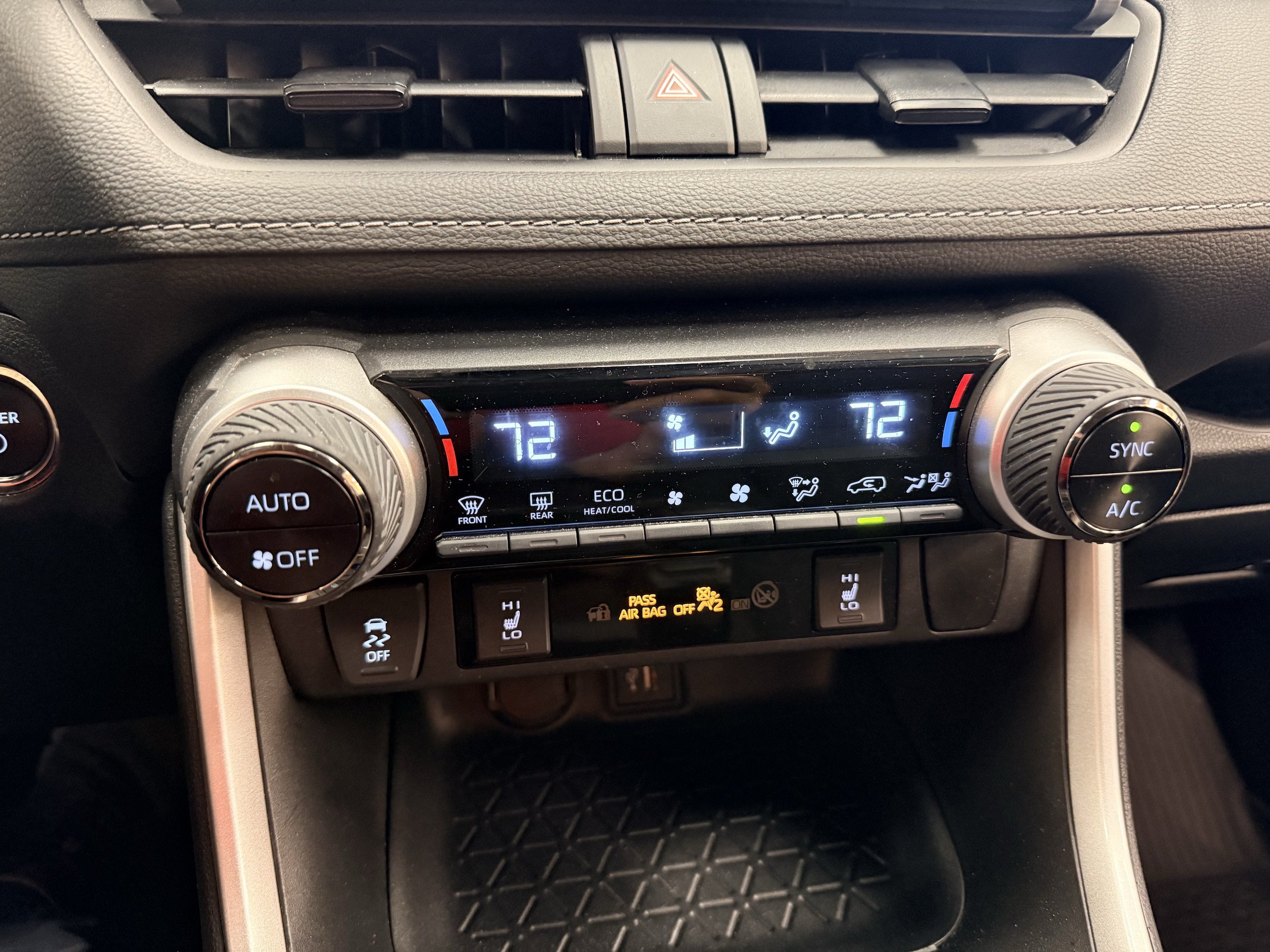 Used 2023 Toyota RAV4 XLE w/ Convenience Package AWD/4WD image 23