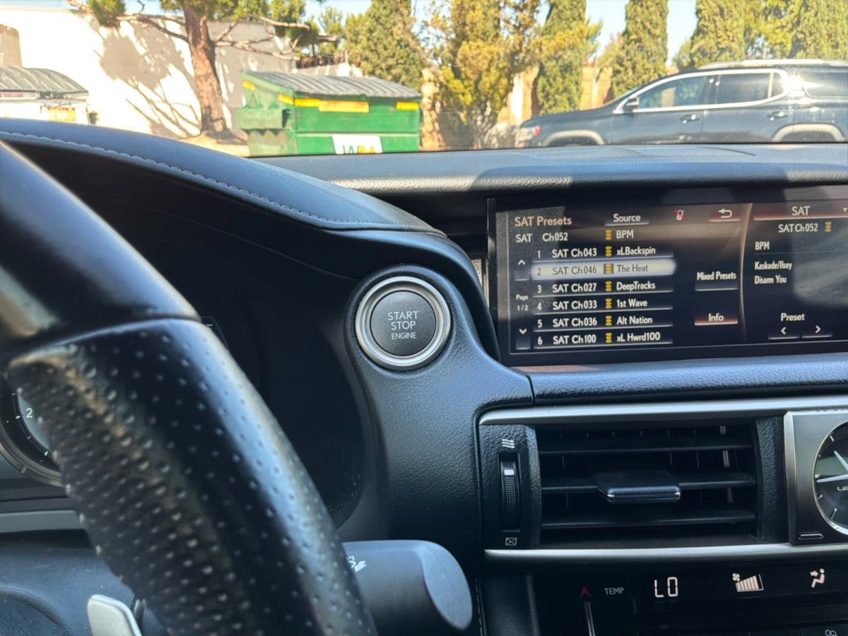 Used 2017 Lexus IS 350 F Sport w/ F Sport Package RWD image 18