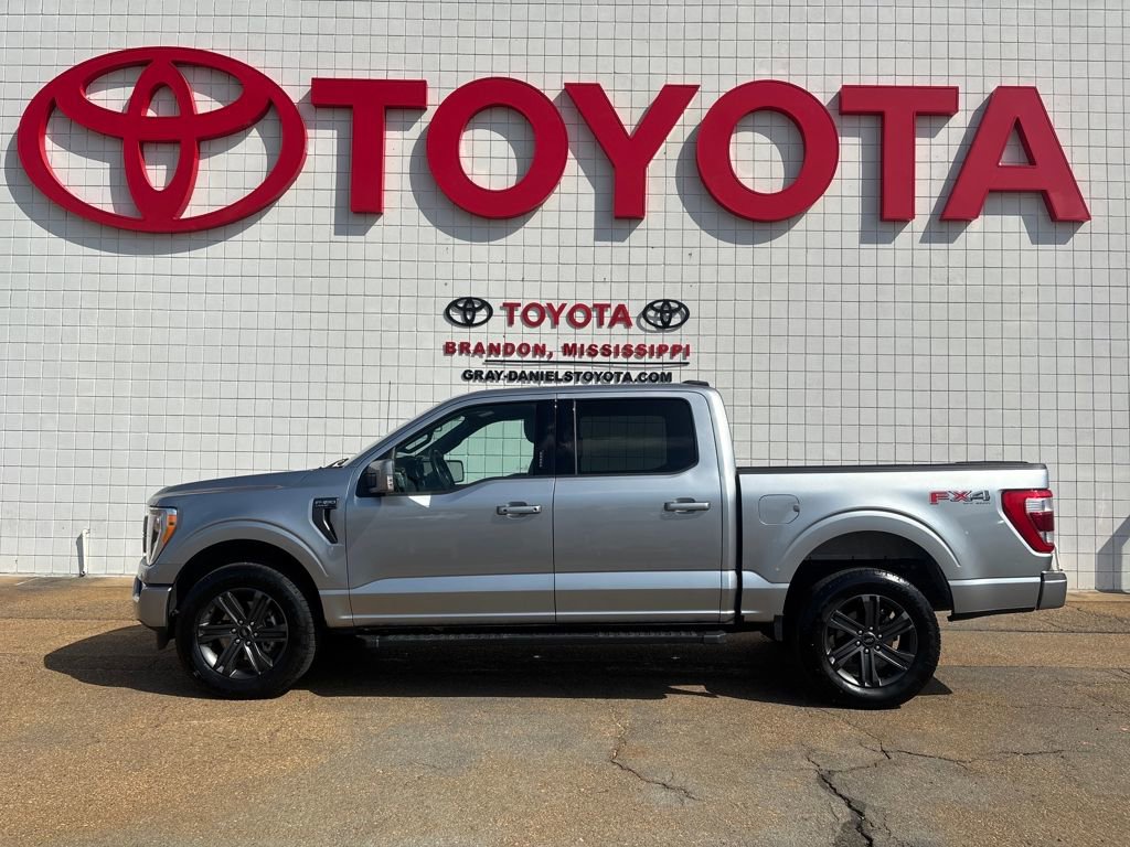Used 2023 Ford F150 Lariat image 4