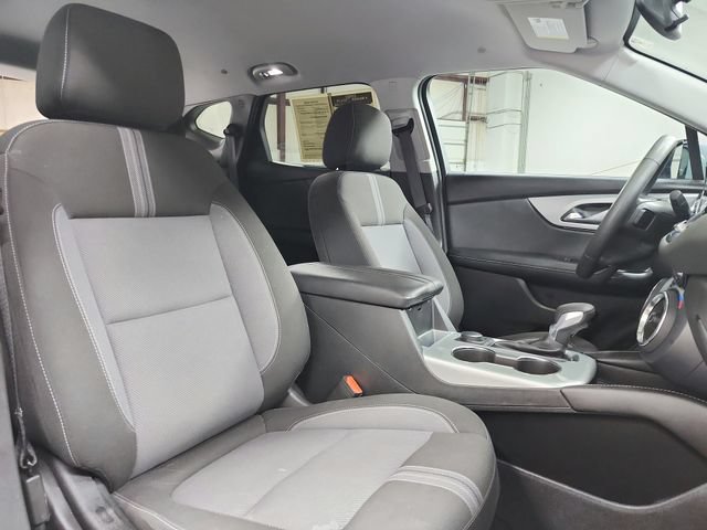 Used 2025 Chevrolet Blazer LT FWD image 37