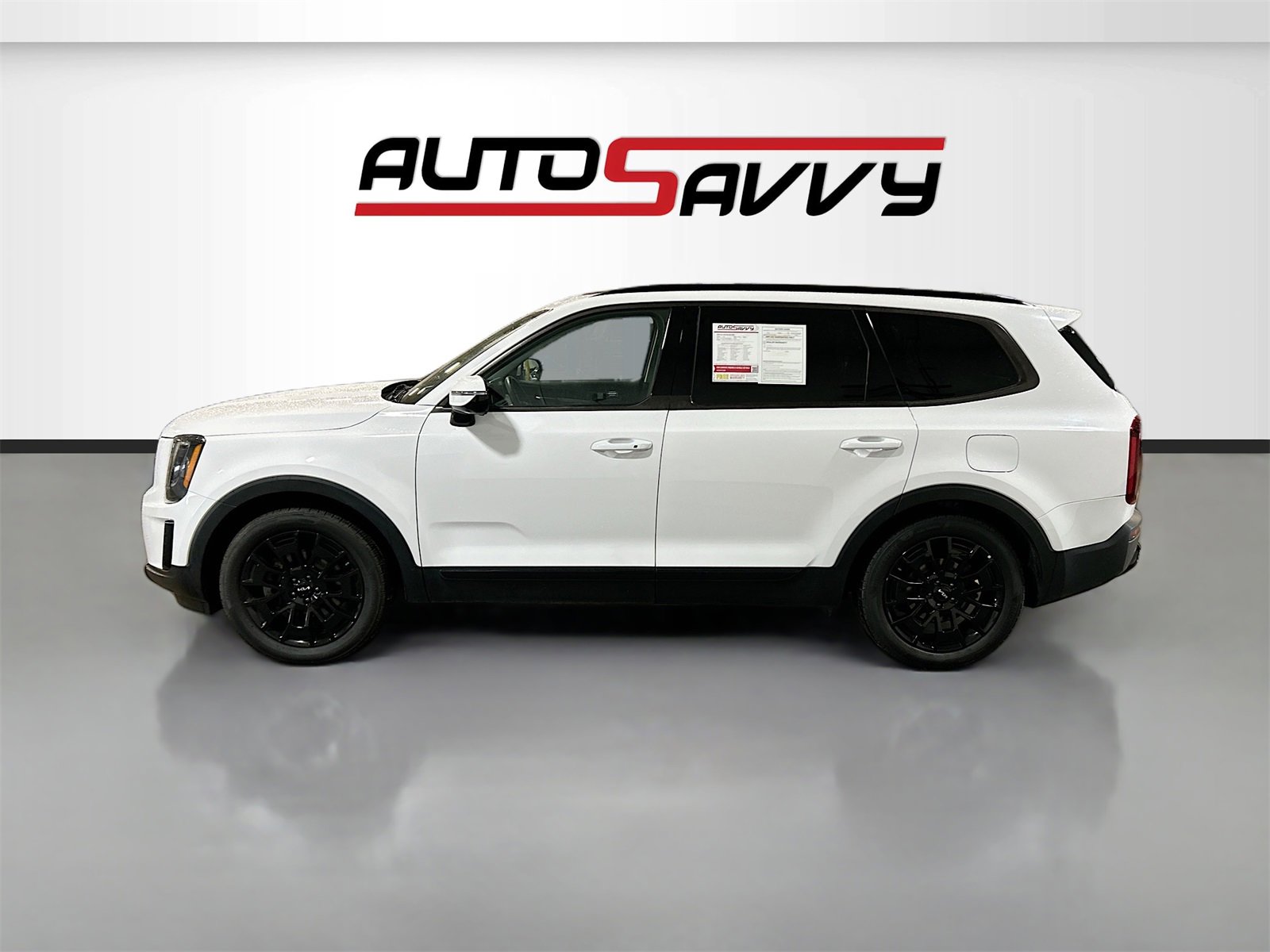 Used 2022 Kia Telluride SX w/ SX Prestige Package image 4