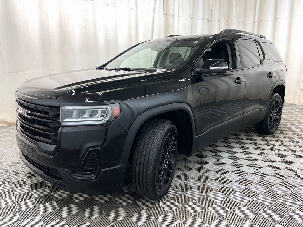 Certified 2023 GMC Acadia SLE w/ Driver Convenience Package image 16
