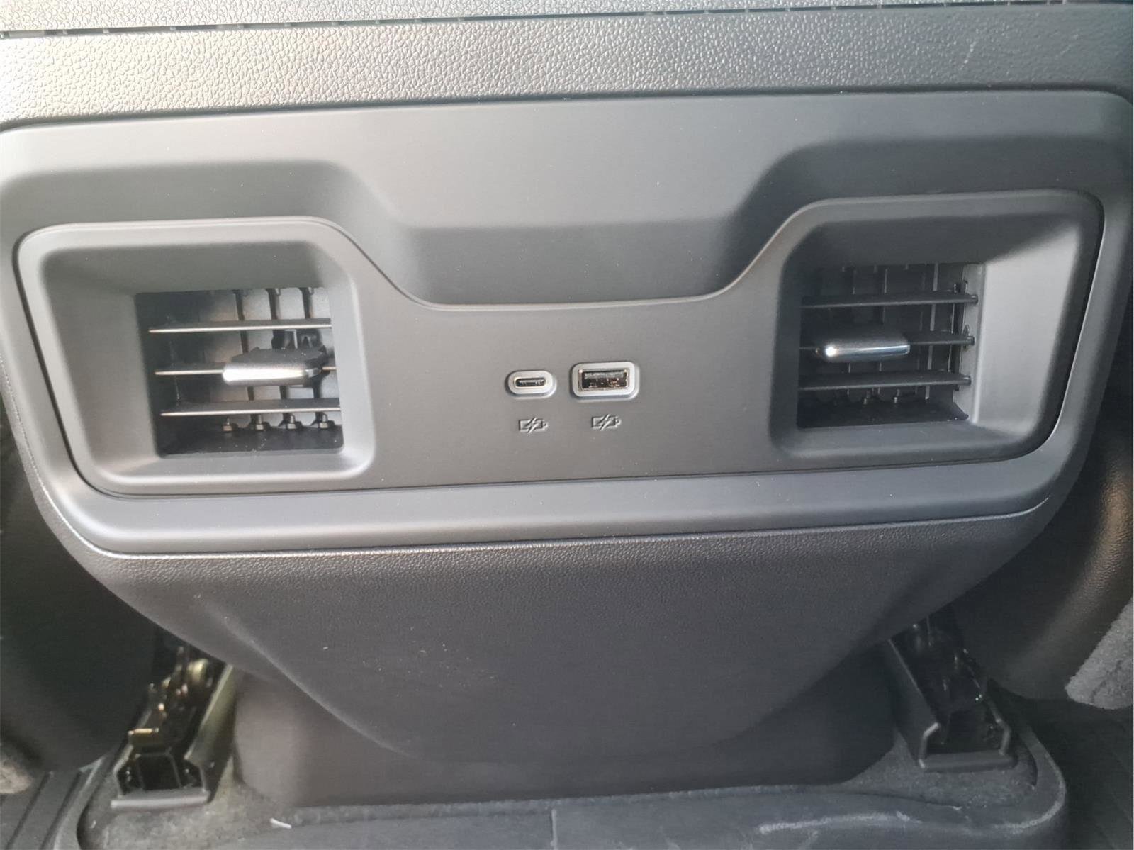 New 2026 Chevrolet Silverado 1500 LT Trail Boss w/ LT Trail Boss Premium Package image 13