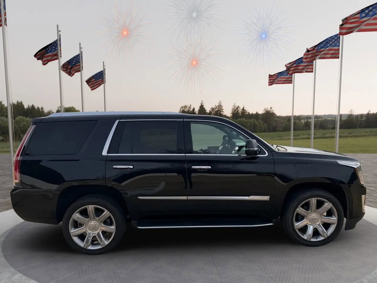 Used 2019 Cadillac Escalade Luxury image 2