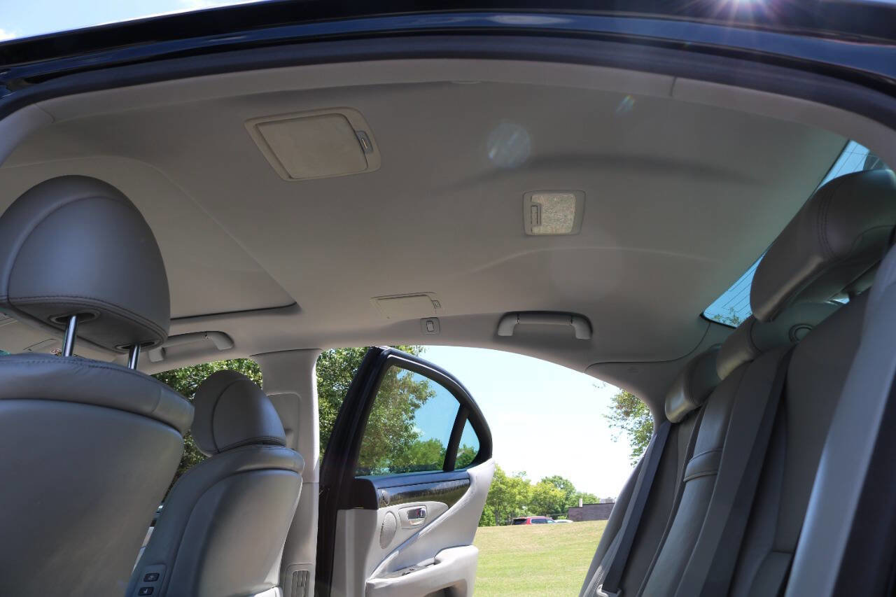 Used 2010 Lexus LS 460 RWD image 85