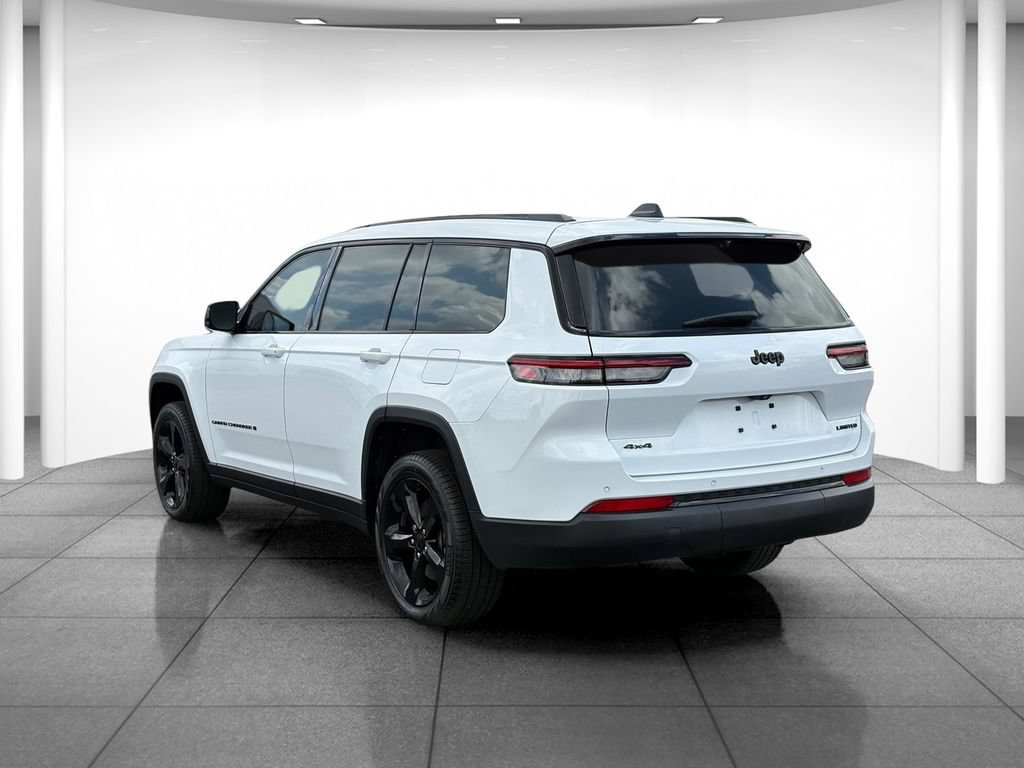 Used 2025 Jeep Grand Cherokee L Limited w/ Luxury Tech Group II AWD/4WD image 5