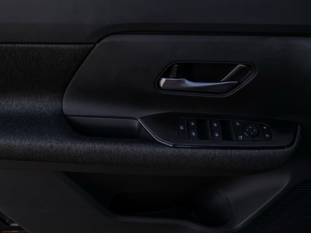 New 2026 Nissan Kicks SV FWD image 23