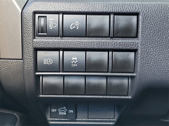 Used 2025 Toyota Tacoma TRD Sport image 18