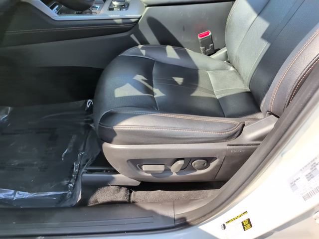 Used 2024 MAZDA CX-90 Plug-In Hybrid w/ Premium Pkg image 23