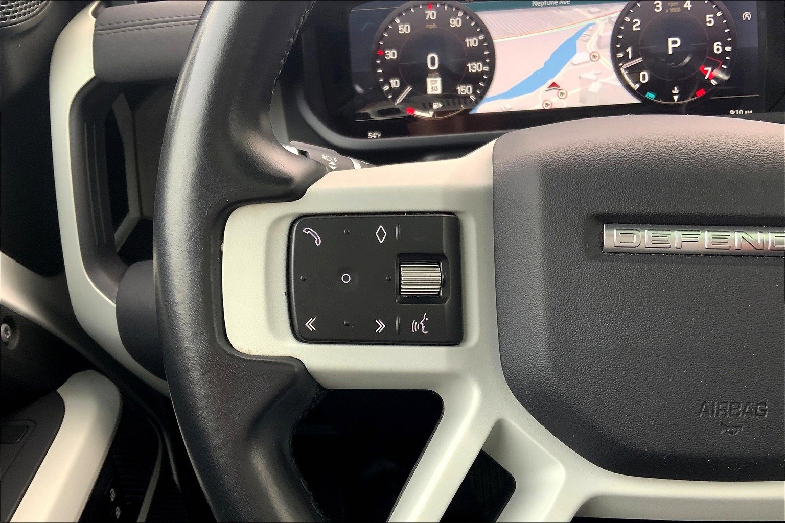 Used 2022 Land Rover Defender 110 S image 23