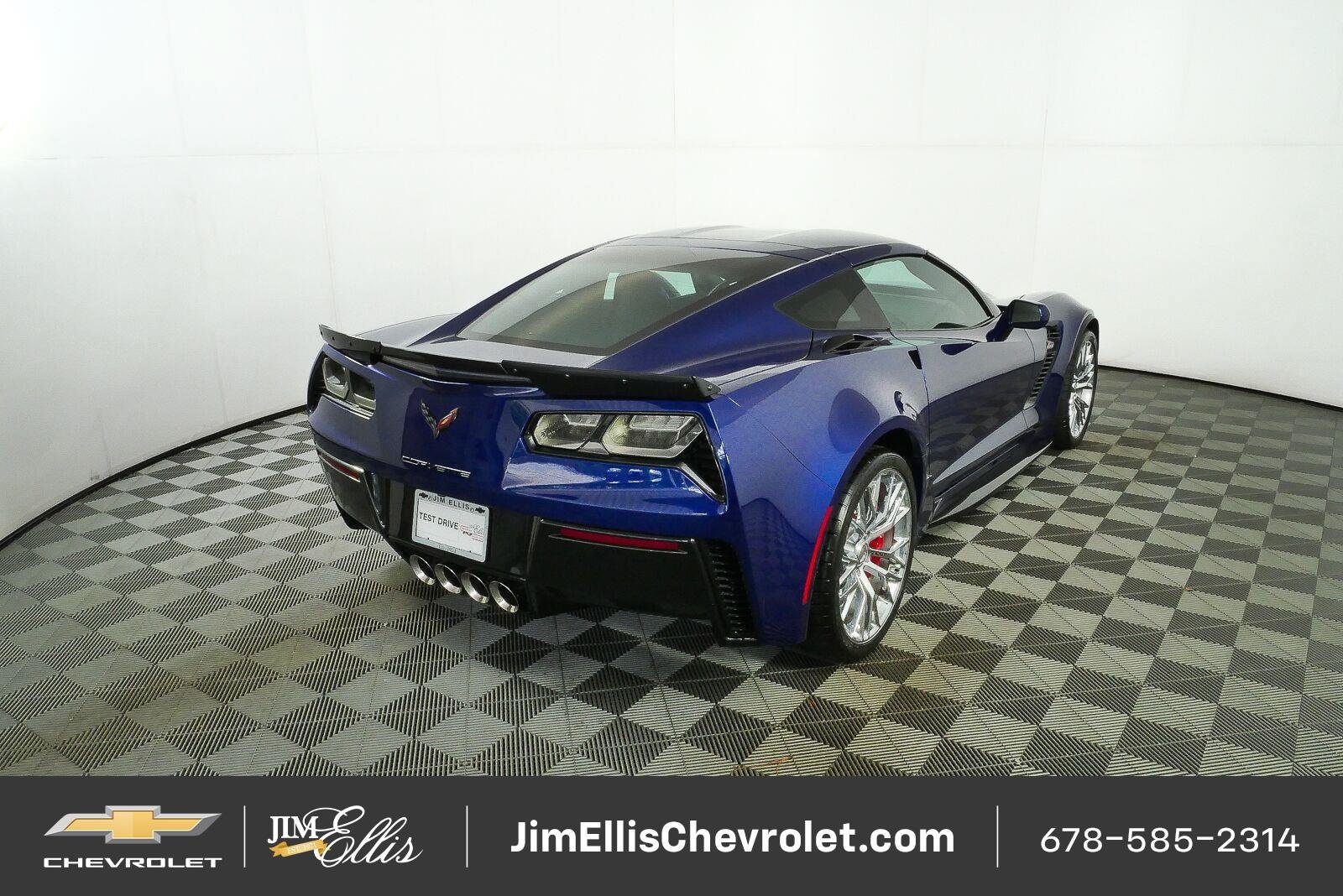 Certified 2017 Chevrolet Corvette Z06 RWD image 3