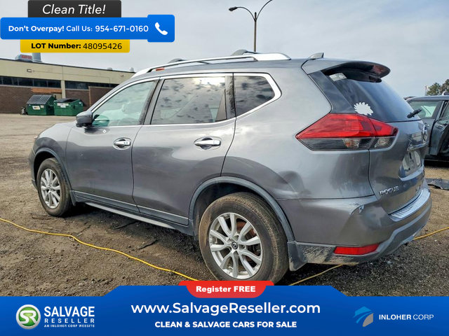 Used 2018 Nissan Rogue SV w/ Premium Package image 3