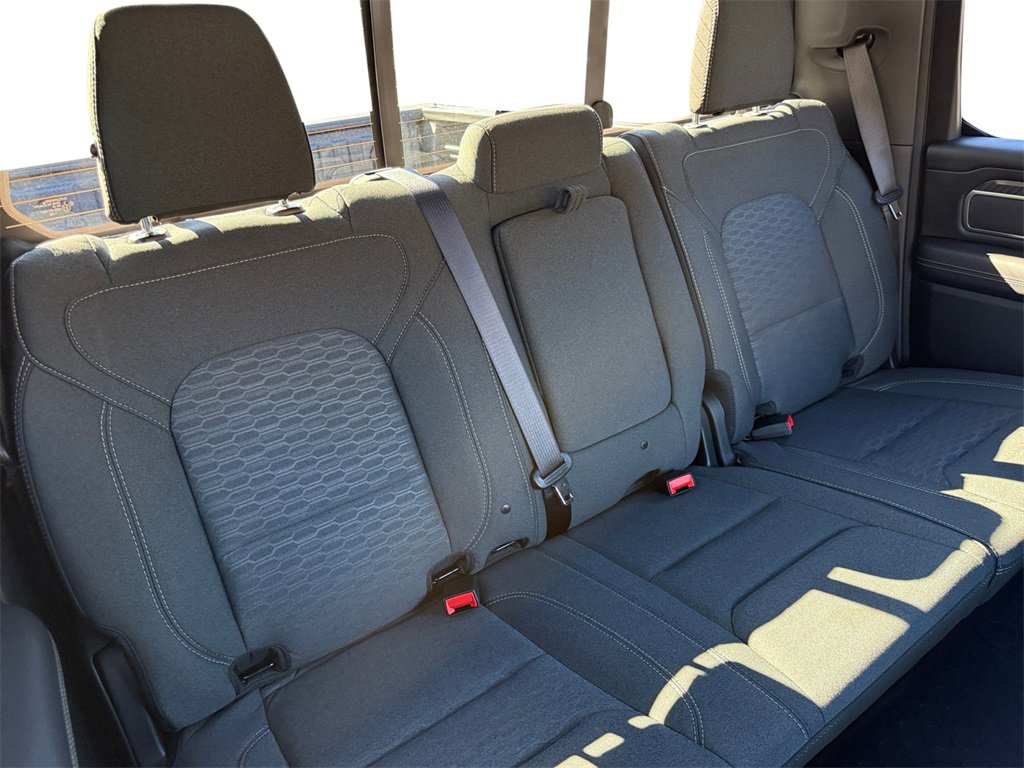 New 2026 RAM 1500 4x4 Crew Cab image 15