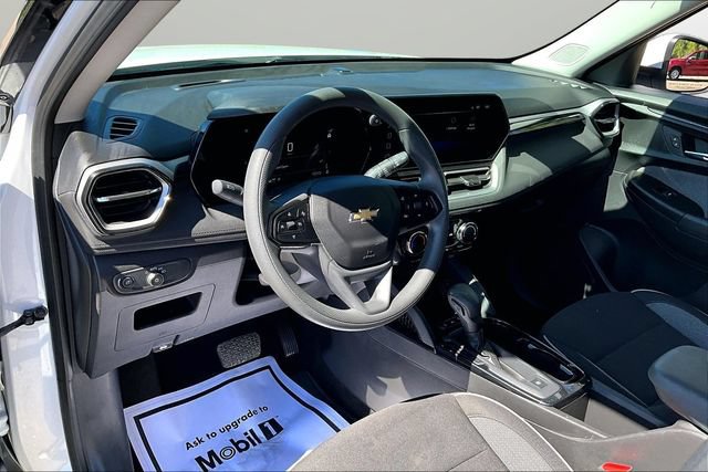 Used 2026 Chevrolet TrailBlazer LT AWD/4WD image 14