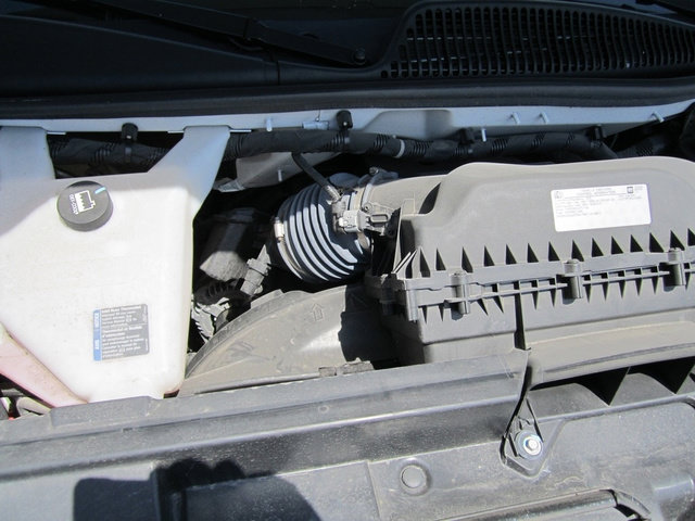 Used 2025 GMC Savana 3500 LT w/ LT Preferred Equipment Group RWD image 24