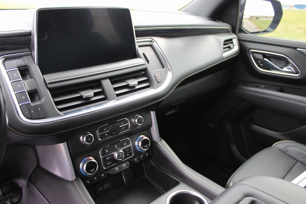 Used 2021 GMC Yukon SLT w/ SLT Premium Package image 15