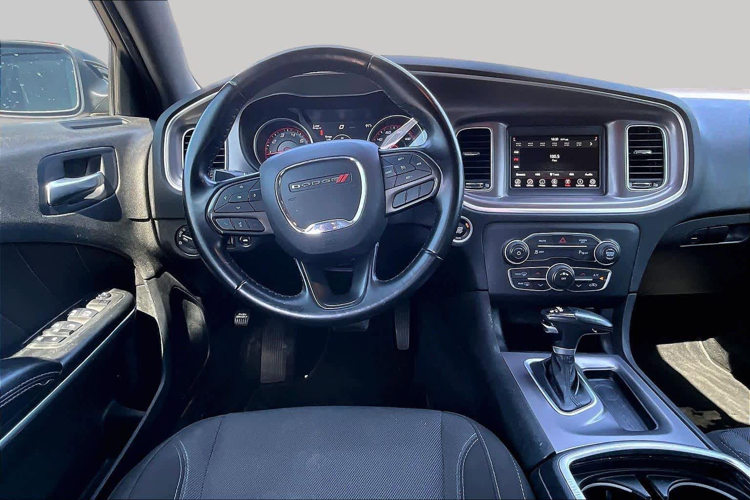 Used 2022 Dodge Charger SXT RWD image 7