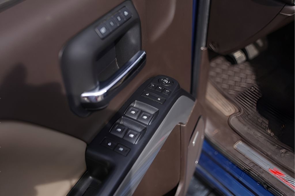 Used 2019 Chevrolet Silverado 2500 LTZ w/ Duramax Plus Package image 25