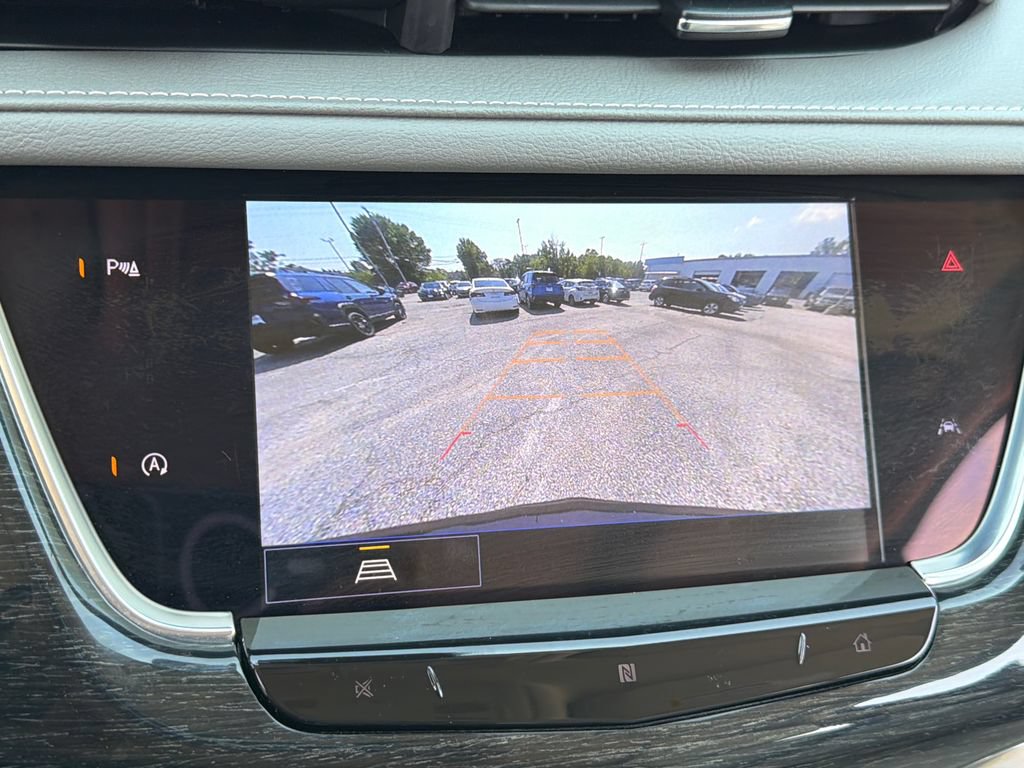 Used 2021 Cadillac XT6 Premium Luxury AWD/4WD image 29