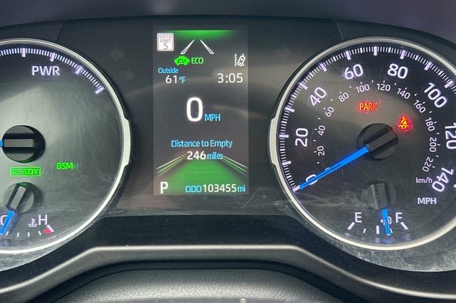 Certified 2020 Toyota RAV4 XLE image 34