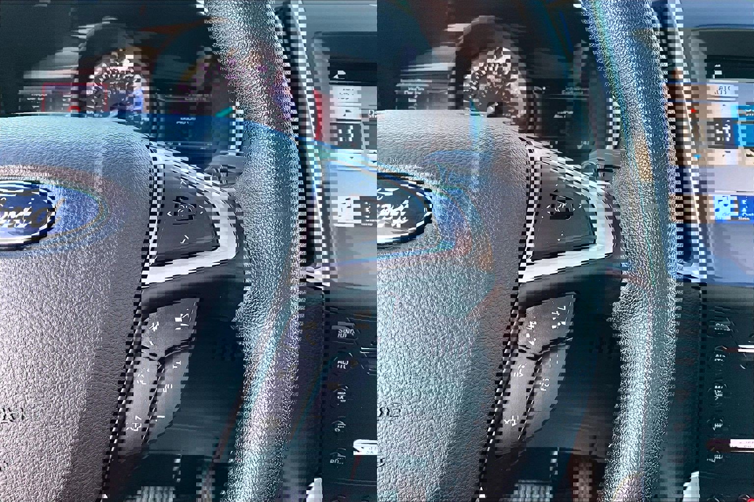 Used 2016 Ford Edge Titanium w/ Equipment Group 302A image 13