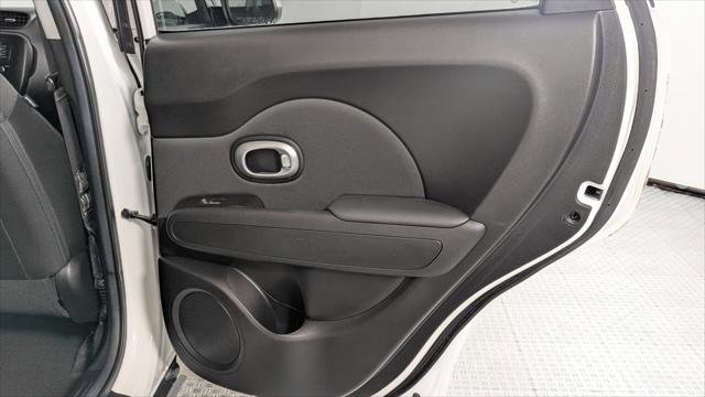 Used 2017 Kia Soul + w/ Designer's Package image 18