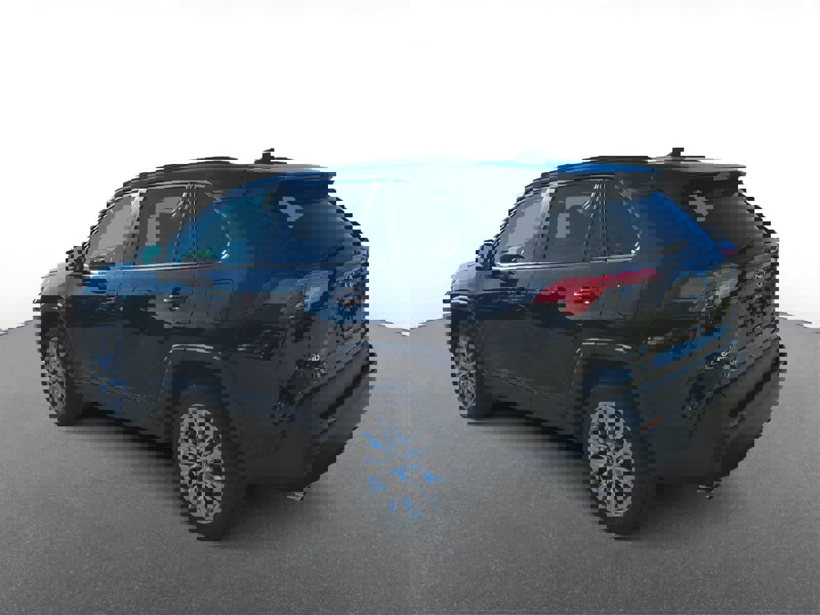 Used 2019 Toyota RAV4 XLE Premium image 6