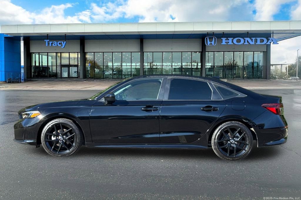 Certified 2025 Honda Civic Sport image 11