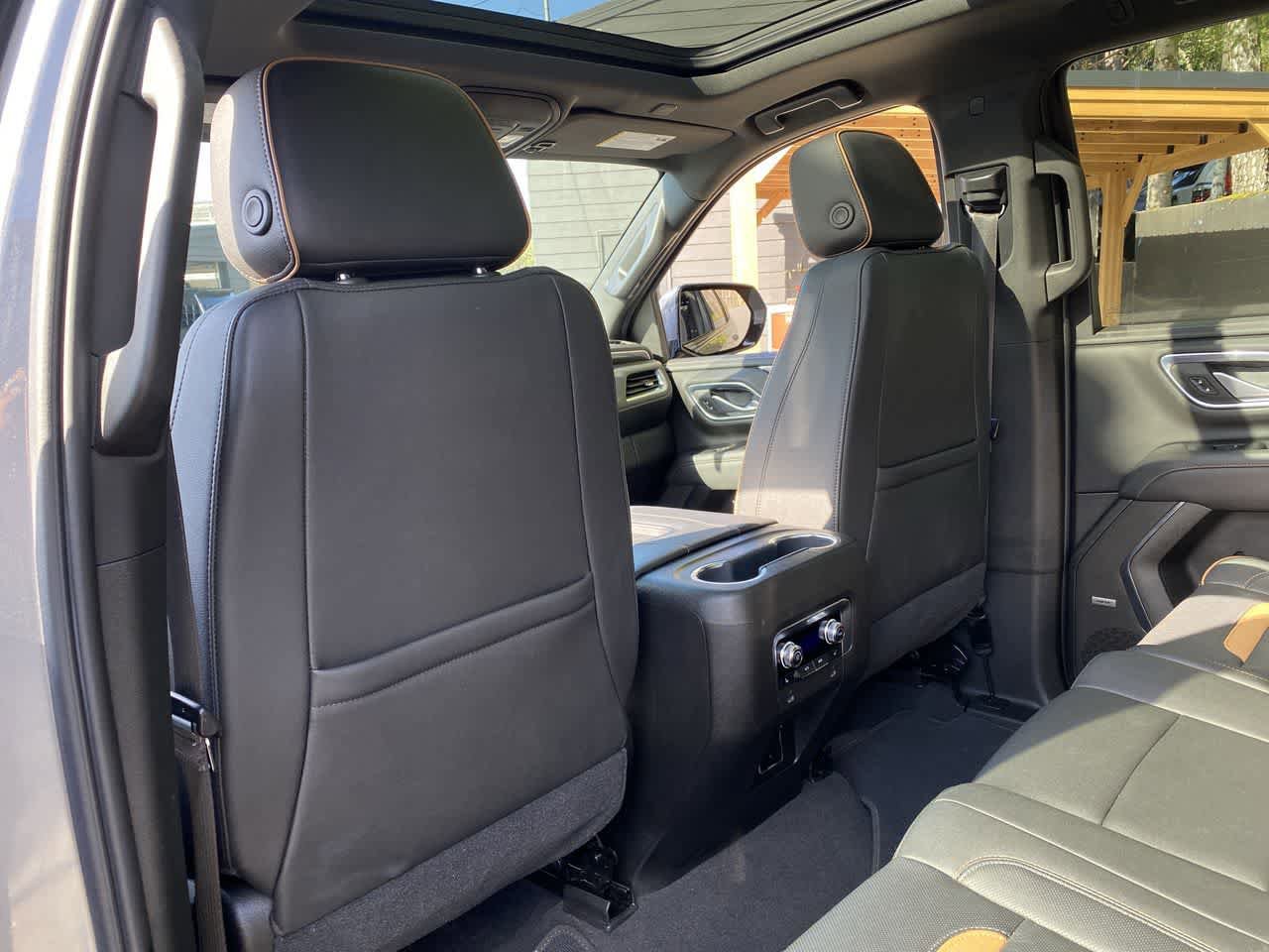 Used 2021 GMC Yukon AT4 AWD/4WD image 15