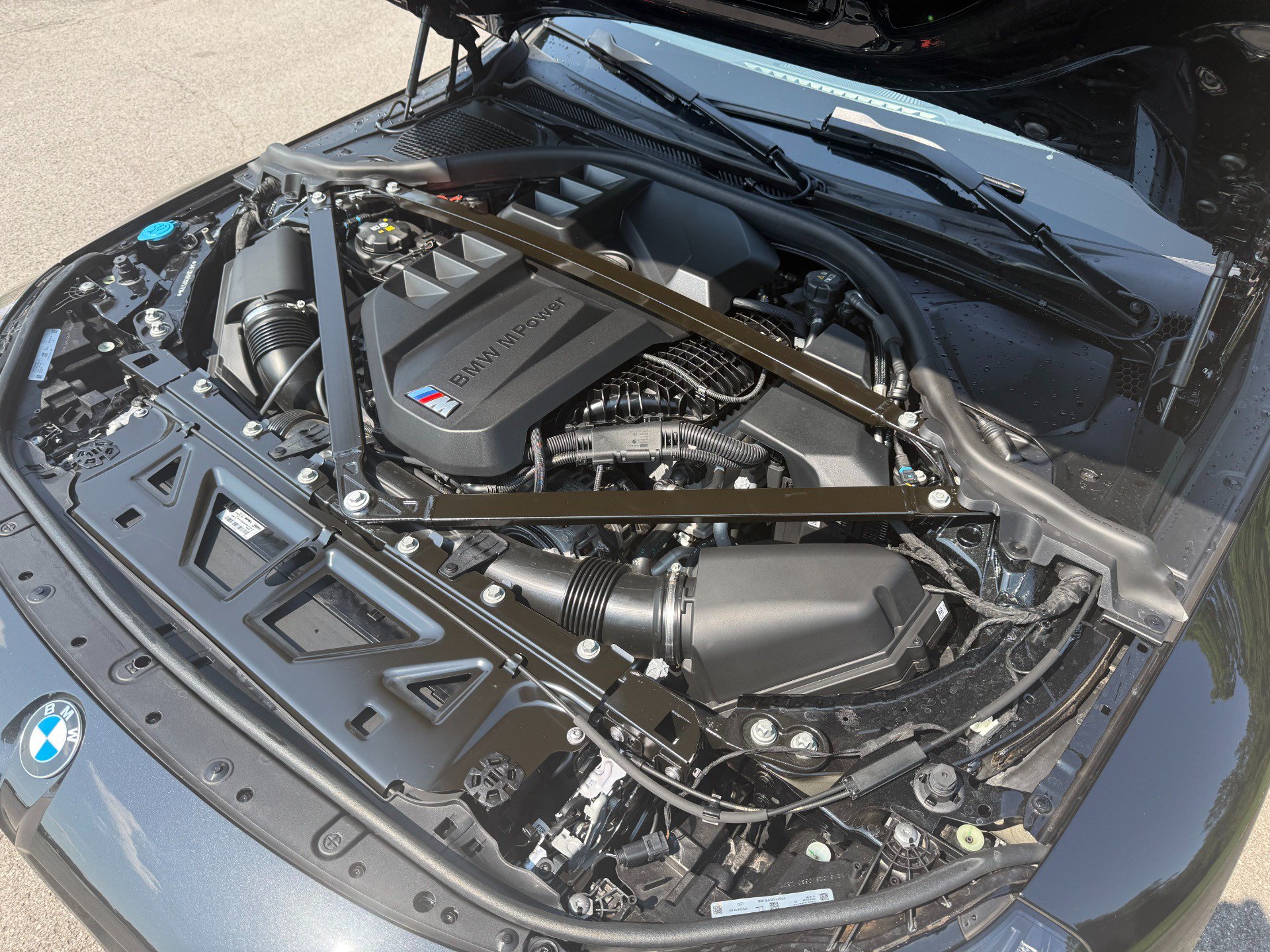 Used 2024 BMW M2 w/ Lighting Package RWD image 33