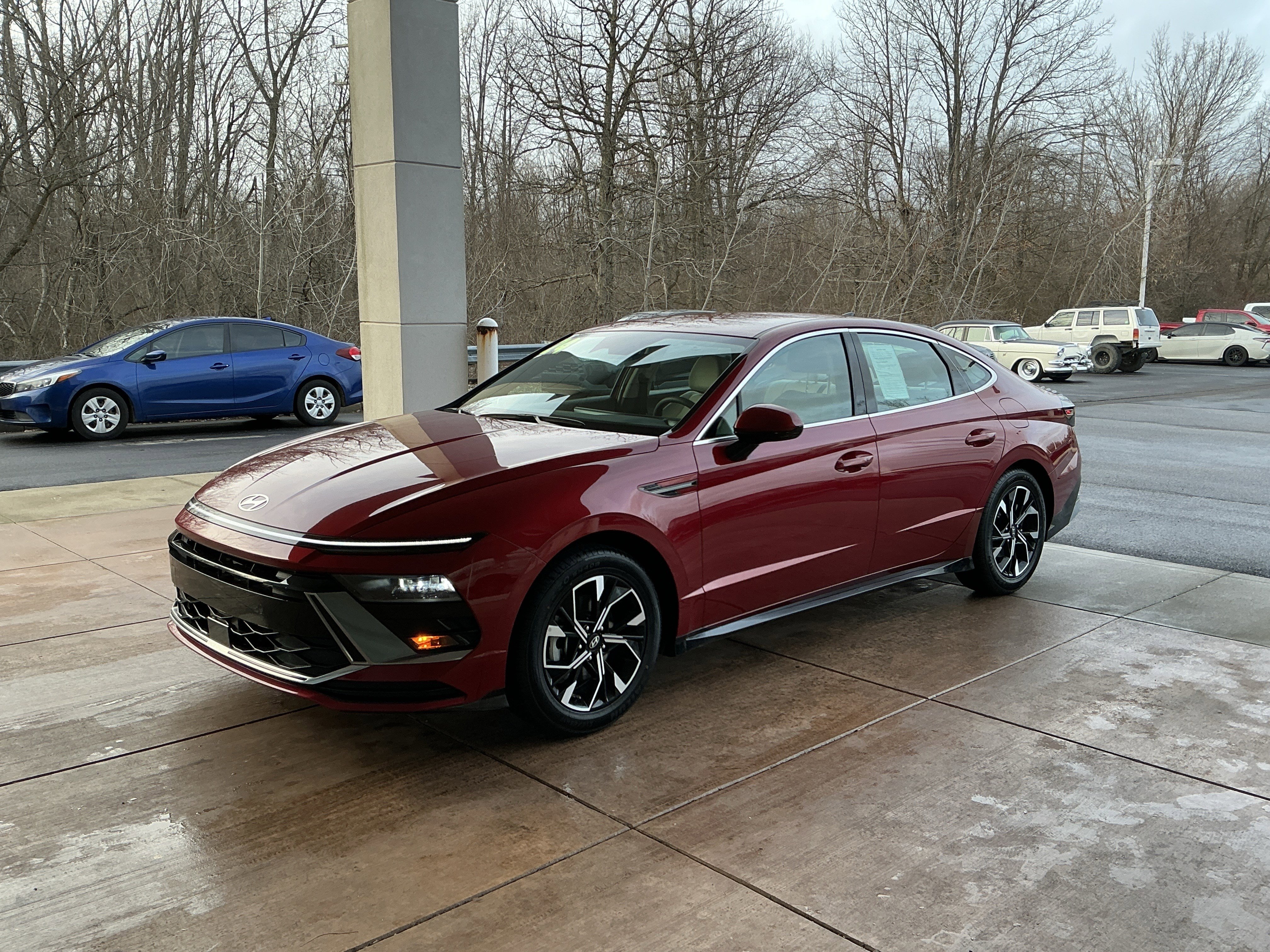 Used 2024 Hyundai Sonata SEL image 3