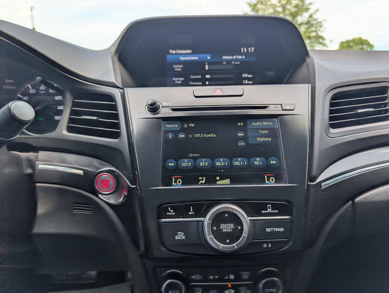 Used 2019 Acura ILX FWD image 16