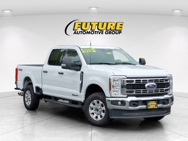 Used 2024 Ford F250 XLT image 1