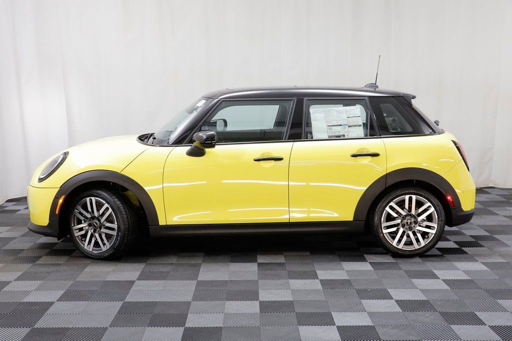 New 2026 MINI Cooper 4-Door Hardtop image 4