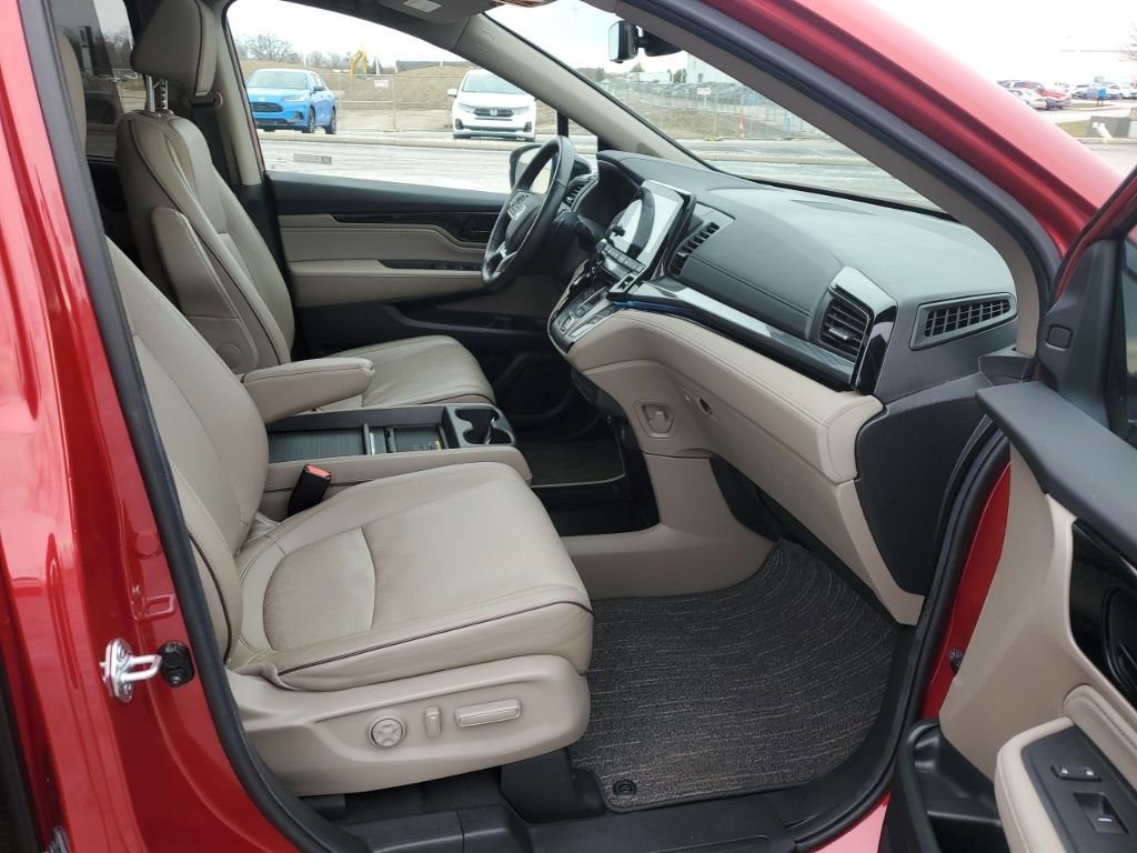 Certified 2024 Honda Odyssey Elite image 32