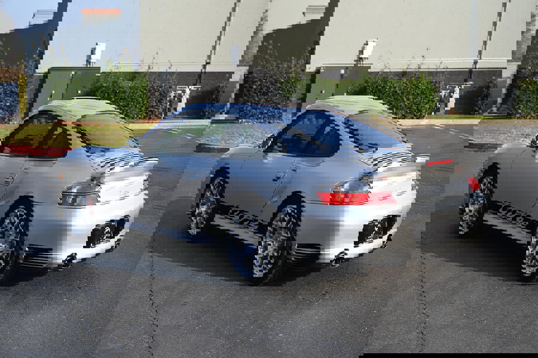 Used 2001 Porsche 911 Turbo image 5