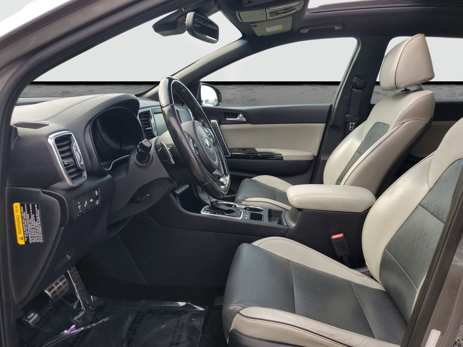 Used 2017 Kia Sportage SX image 19