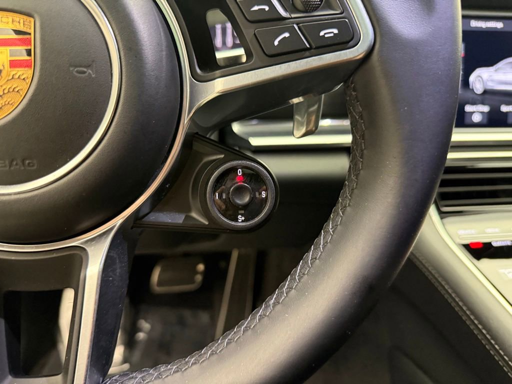 Used 2020 Porsche Panamera GTS image 15