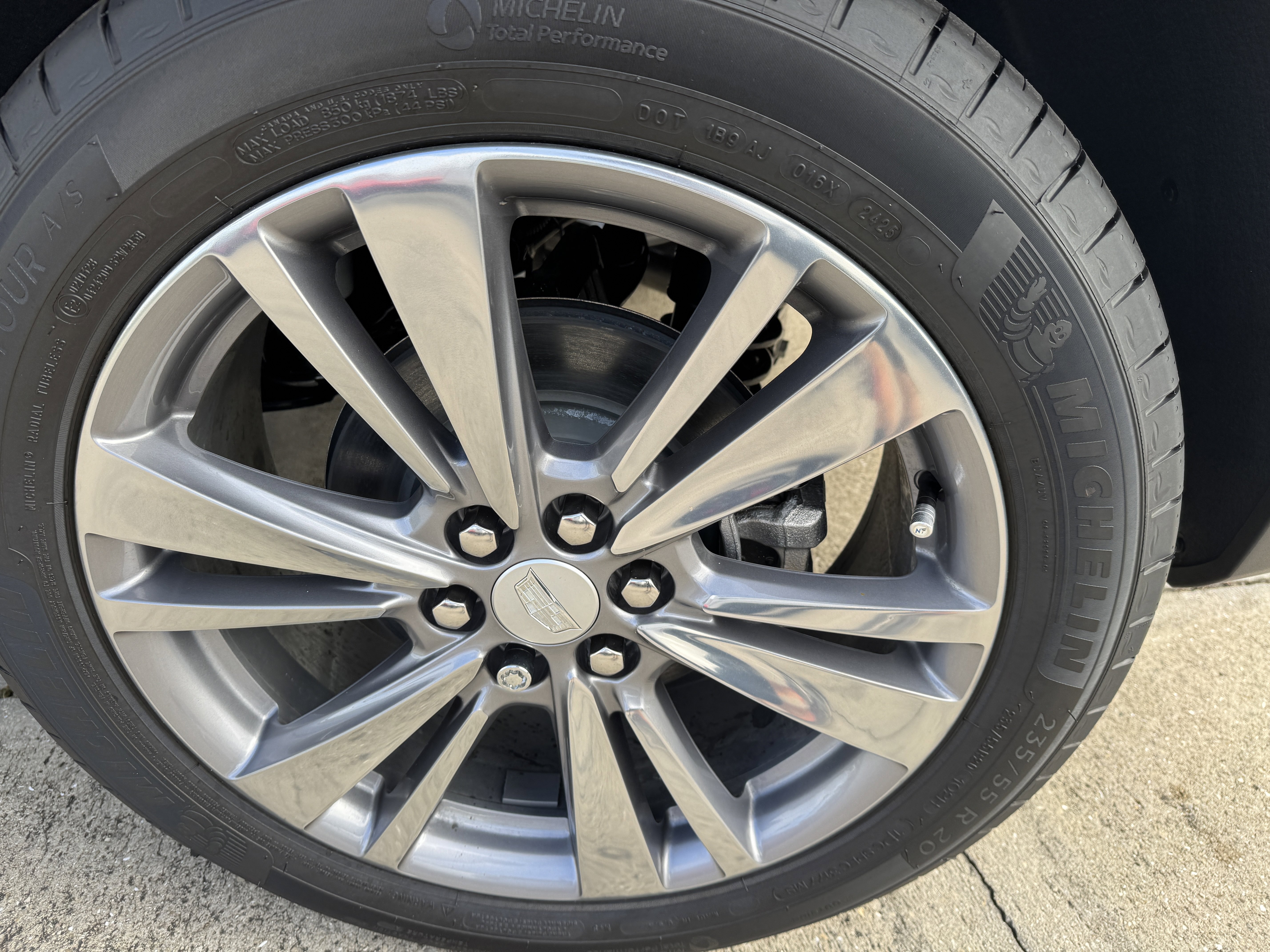 New 2025 Cadillac XT5 Premium Luxury image 35