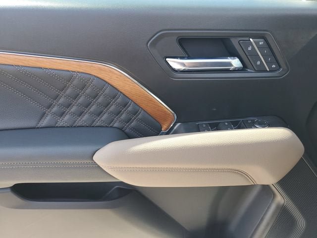 New 2026 GMC Canyon Denali AWD/4WD image 17