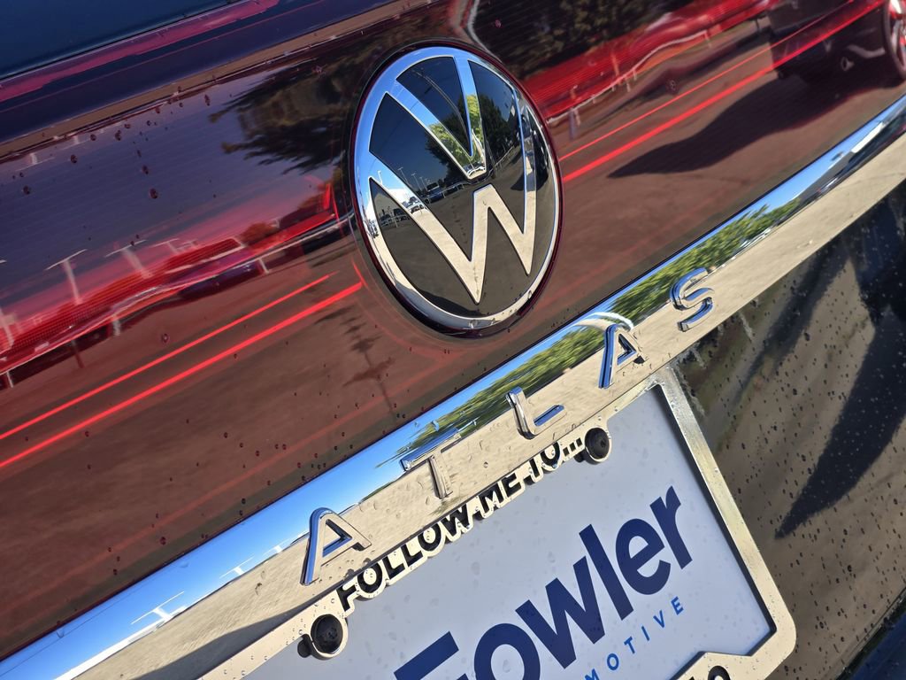 New 2026 Volkswagen Atlas Cross Sport SE image 7