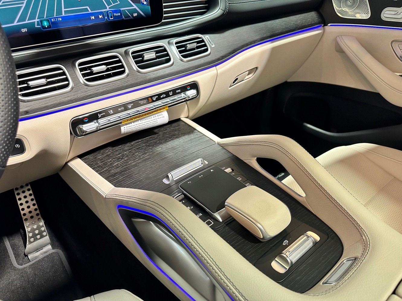 New 2026 Mercedes-Benz GLS 450 4MATIC image 12