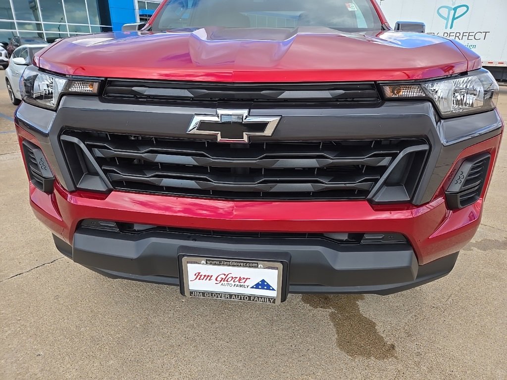 Used 2024 Chevrolet Colorado LT image 40