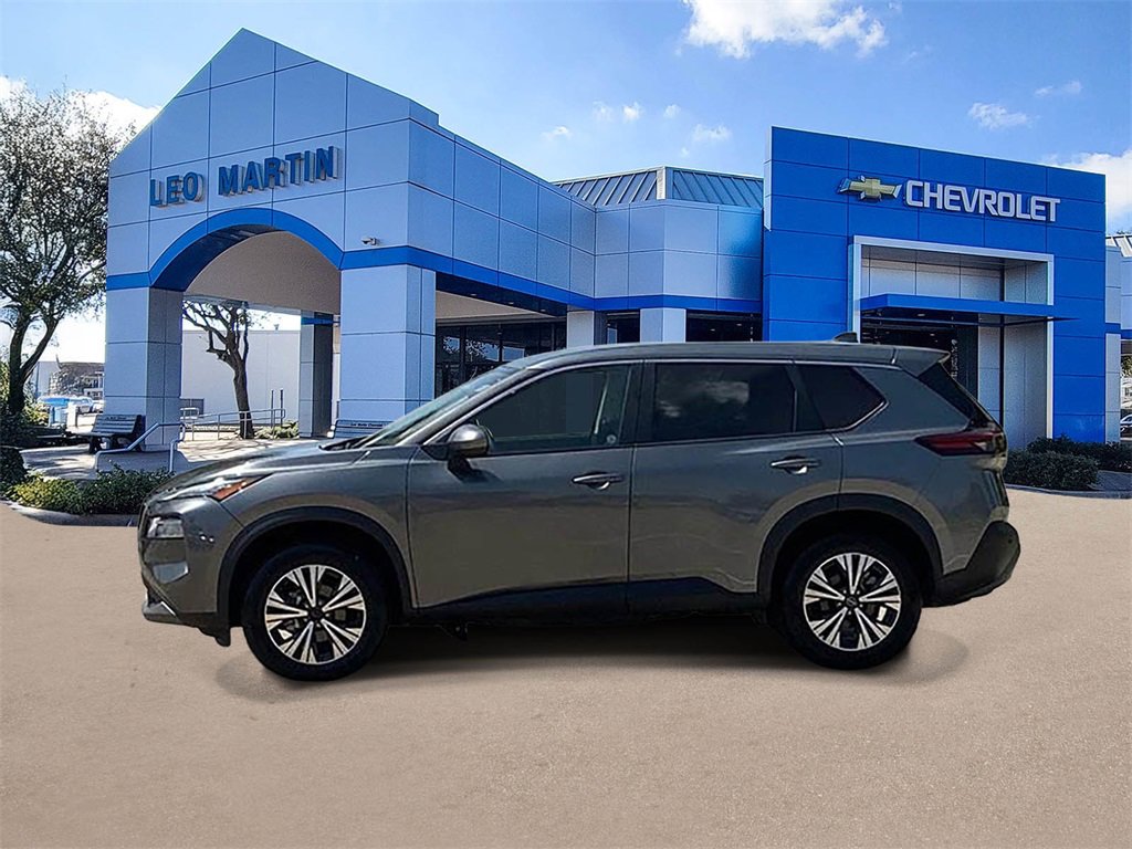 Used 2023 Nissan Rogue SV image 8