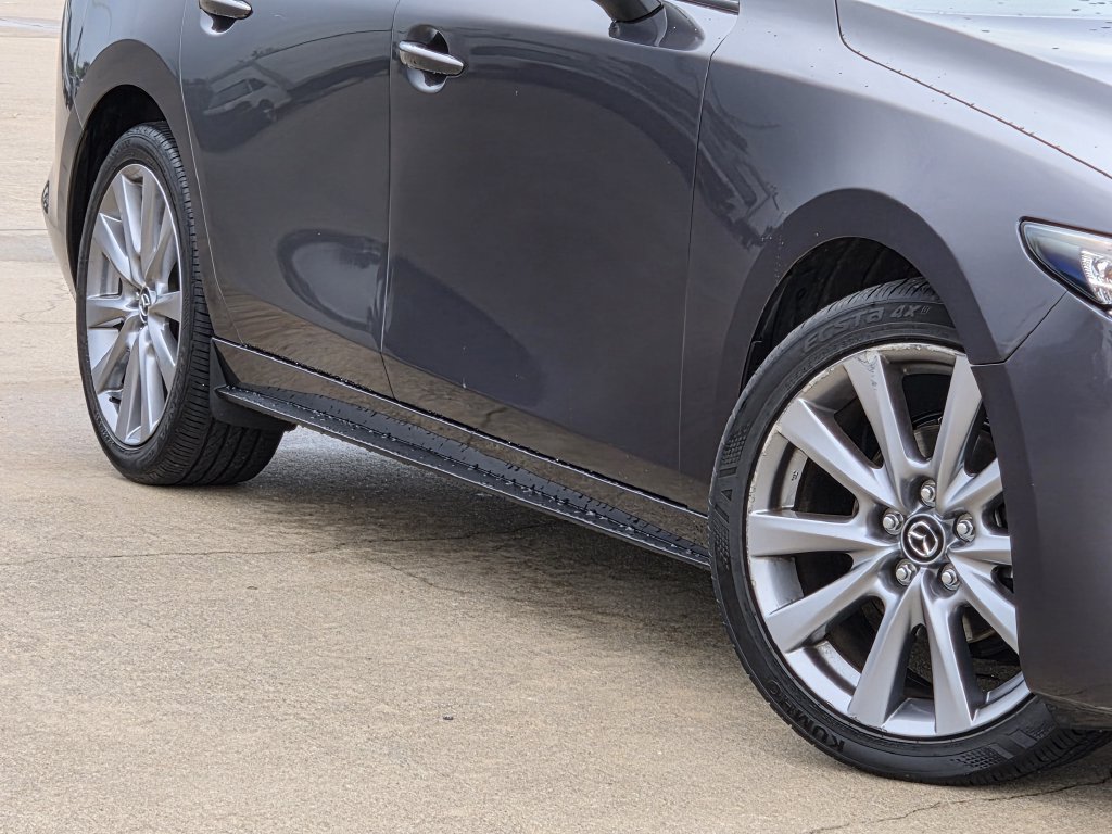 Used 2025 MAZDA MAZDA3 s FWD image 11