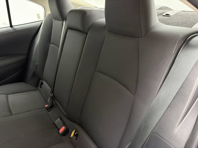 Used 2025 Toyota Corolla LE FWD image 34