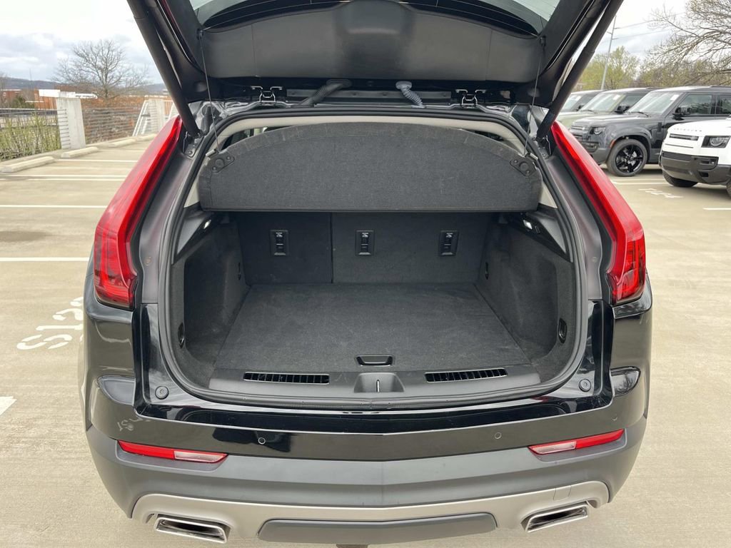 Certified 2023 Cadillac XT4 Premium Luxury image 12