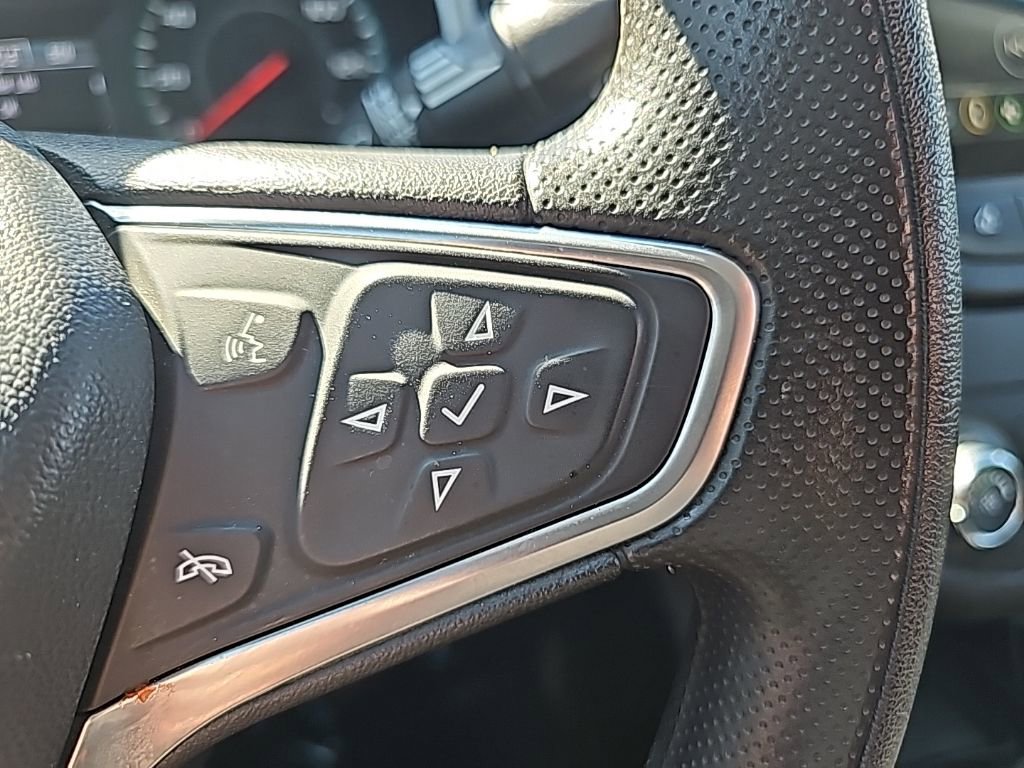 Used 2023 Chevrolet Malibu LS image 25