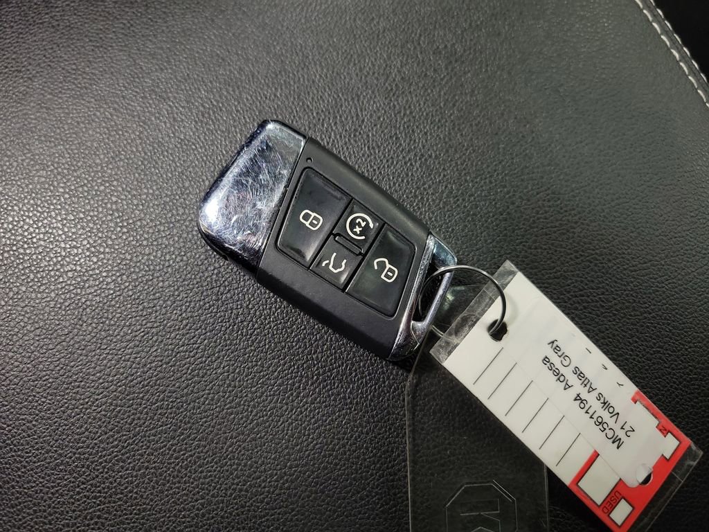 Used 2021 Volkswagen Atlas SEL R-Line AWD/4WD image 15