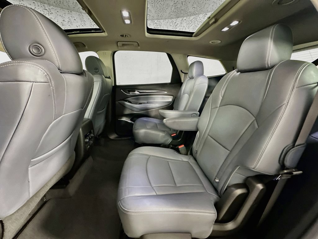Used 2020 Buick Enclave Premium w/ Sun and Sites Package AWD/4WD image 17